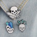 Alloy skull badge brooch