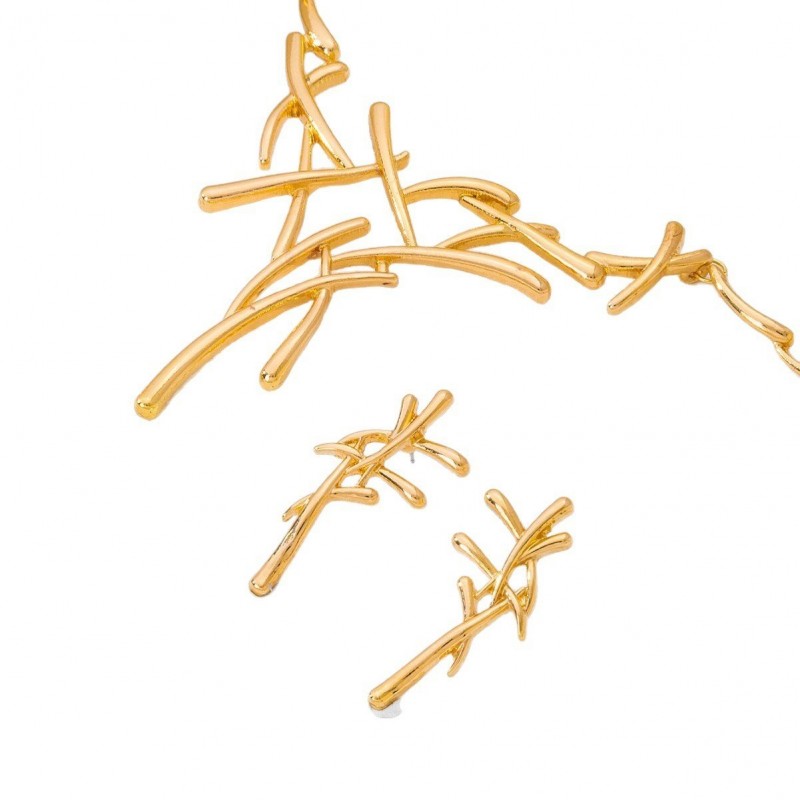 Line-Crossing Earrings And Necklace Set