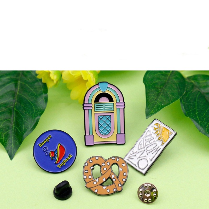 Personality badge brooch