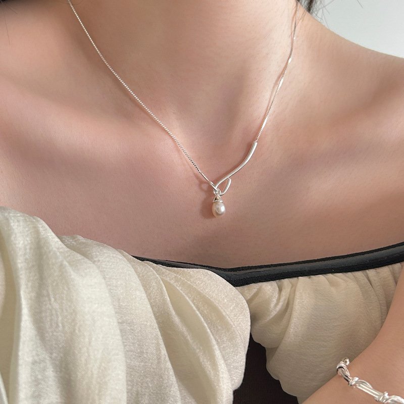 S925 Sterling Silver Bar-style Pearl Necklace For Women