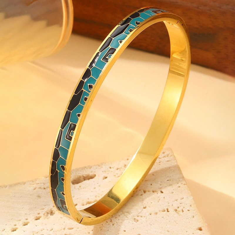 Retro Oil-Drip Titanium Steel Bracelet For Women