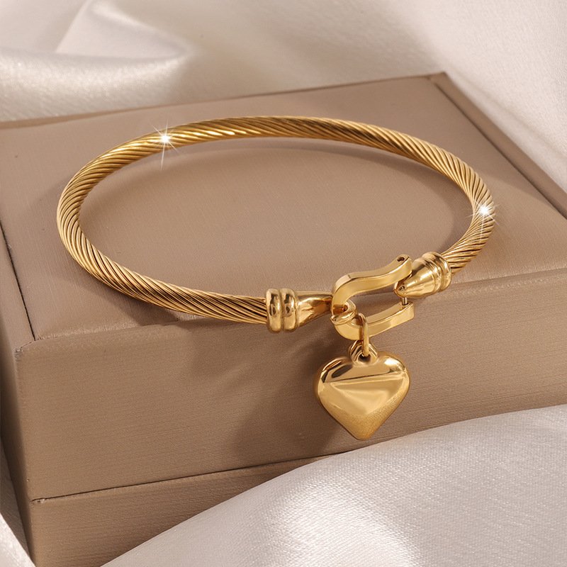 Love-themed Bracelet Cross-border Does Not Fade Electroplated Stainless Steel