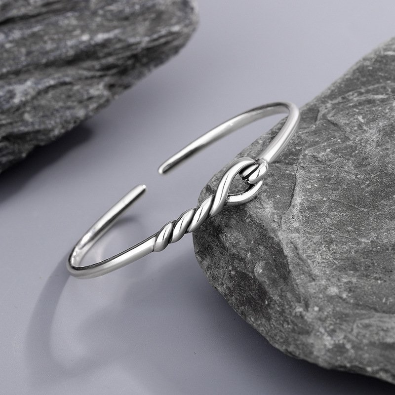 Knotted Bracelet Hollow-out Wrapped Design Simple And Stylish Versatile