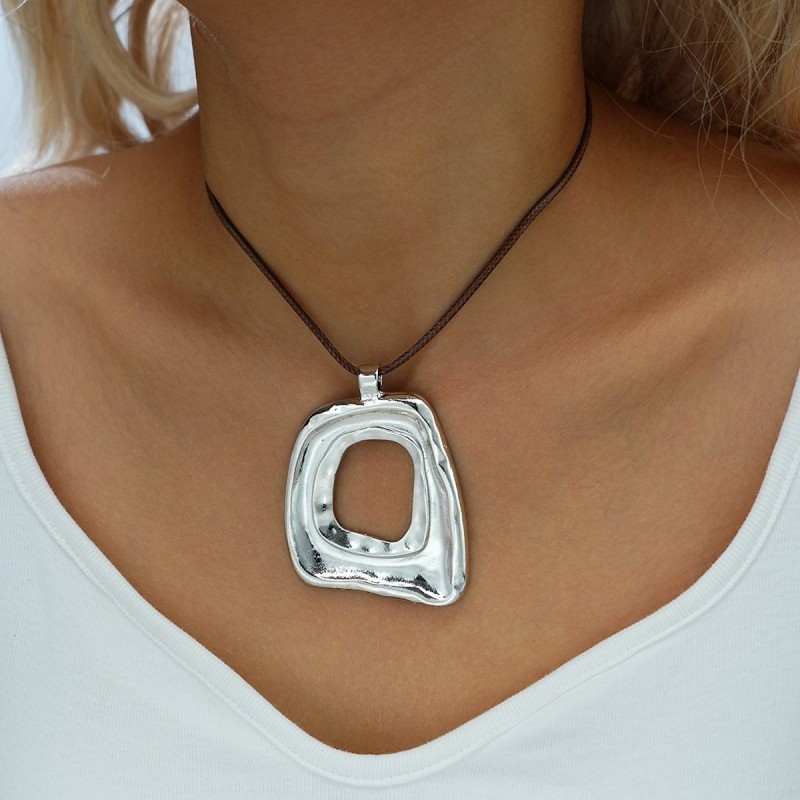 Retro-style Fashionable Elegant Personalized Versatile Necklace