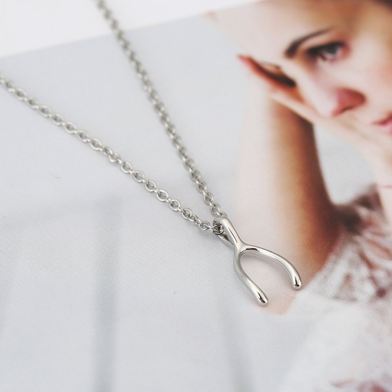 Horseshoe Pendant Lucky Forkbone Fashion Necklace