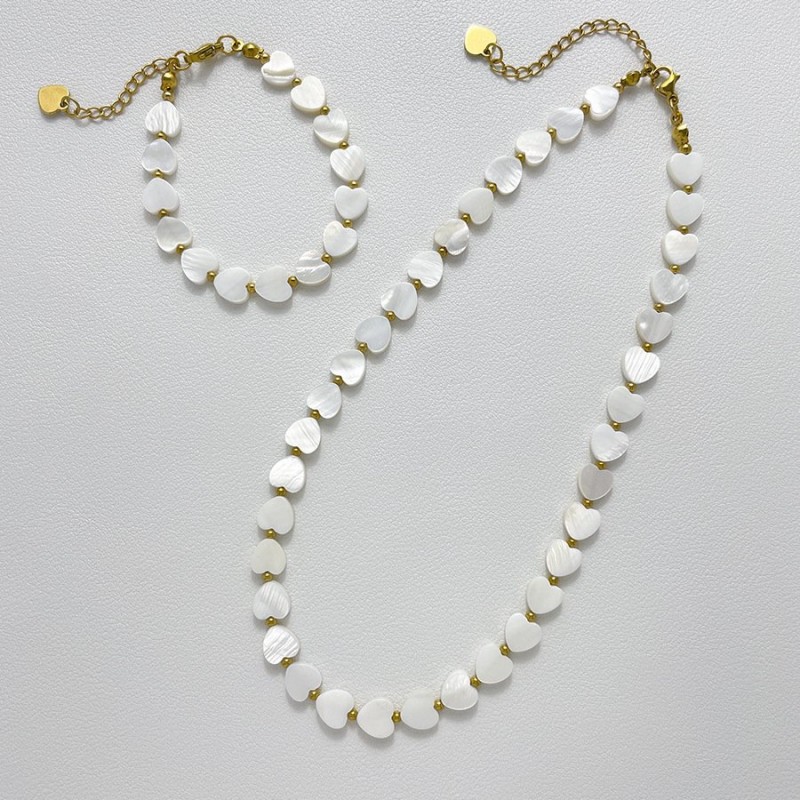 INS Heart-Shaped Shell Necklace And Bracelet Set Commuter Fashion Handmade Beaded Design